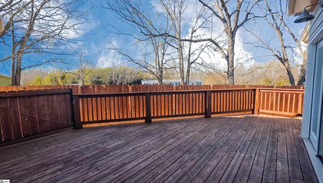 843 Saint Mark Road, Taylors, SC 29687