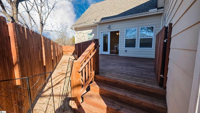 843 Saint Mark Road, Taylors, SC 29687