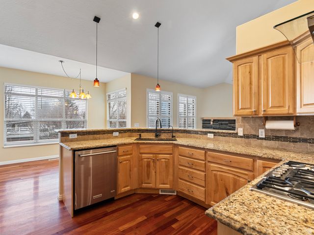 3059 W UINTA PINES CIR, South Jordan, UT 84095