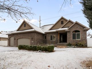 3059 W UINTA PINES CIR, South Jordan, UT 84095