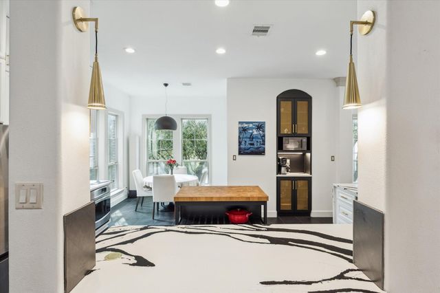 1837 Oakdale Street, Houston, TX 77004