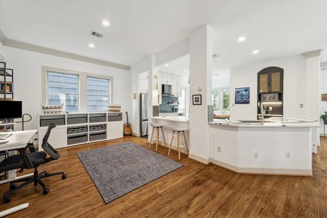 1837 Oakdale Street, Houston, TX 77004