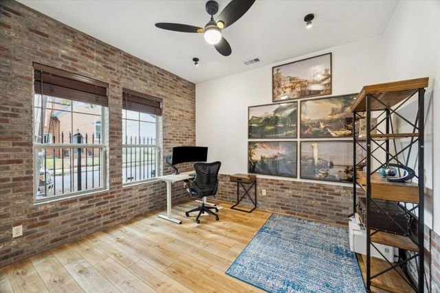 1837 Oakdale Street, Houston, TX 77004