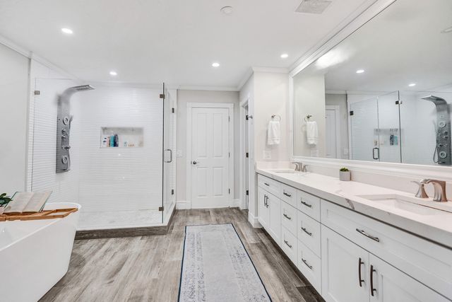 4011 NE 26th Avenue, Lighthouse Point, FL 33064