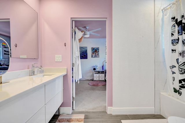 4011 NE 26th Avenue, Lighthouse Point, FL 33064