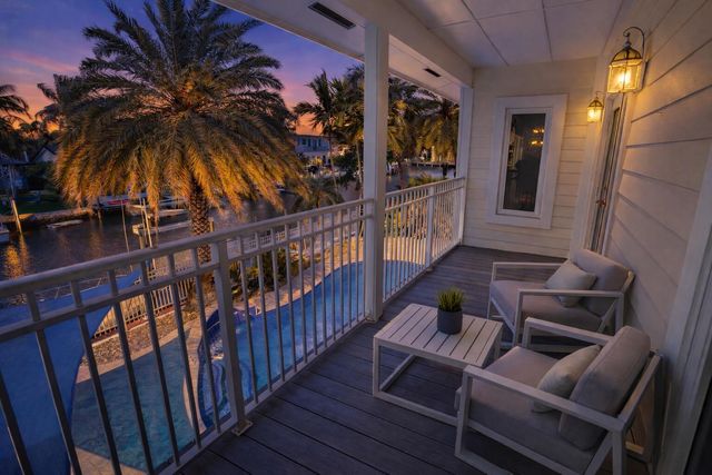 4011 NE 26th Avenue, Lighthouse Point, FL 33064