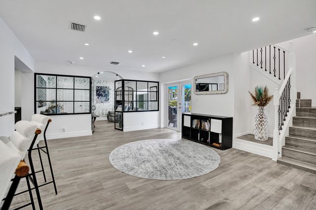 4011 NE 26th Avenue, Lighthouse Point, FL 33064