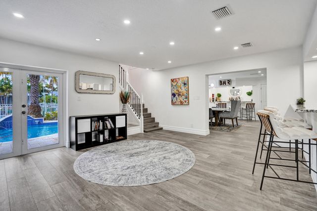 4011 NE 26th Avenue, Lighthouse Point, FL 33064