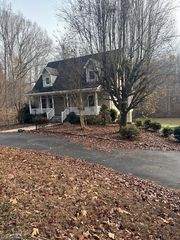 7620 Grapevine Road, Lewisville, NC 27023