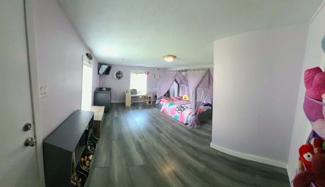 7628 Lakeview Drive, The Colony, TX 75056