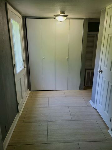 7628 Lakeview Drive, The Colony, TX 75056