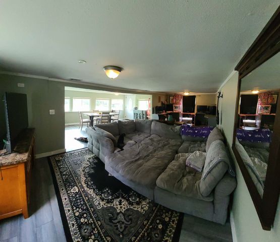 7628 Lakeview Drive, The Colony, TX 75056