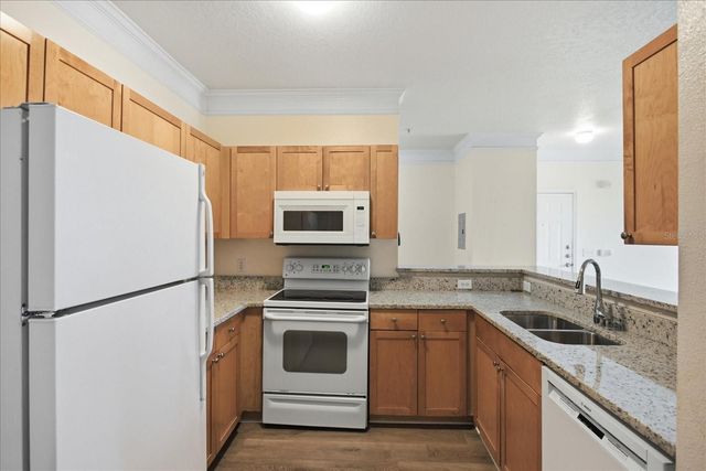 8849 VILLA VIEW CIRCLE 203, Orlando, FL 32821