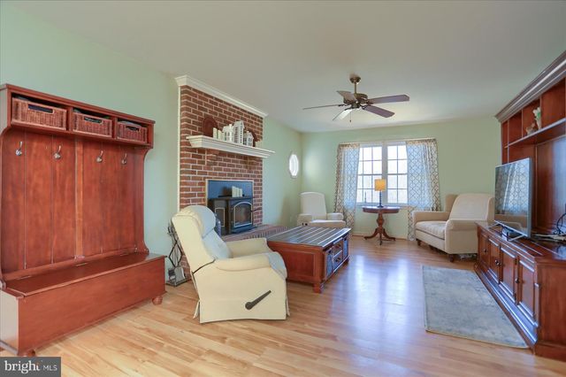 3006 CHARLES ST, Fallston, MD 21047