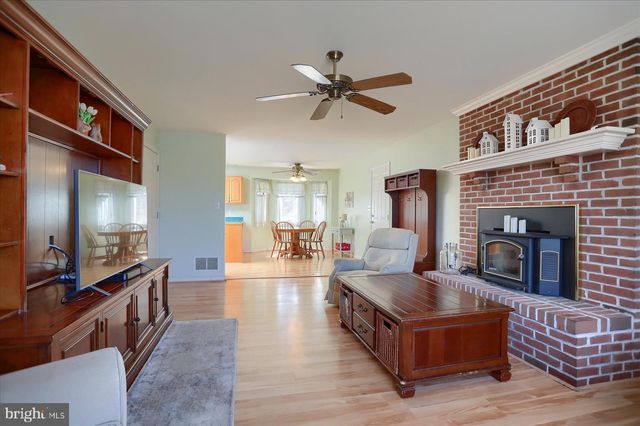 3006 CHARLES ST, Fallston, MD 21047