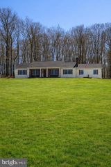 3006 CHARLES ST, Fallston, MD 21047