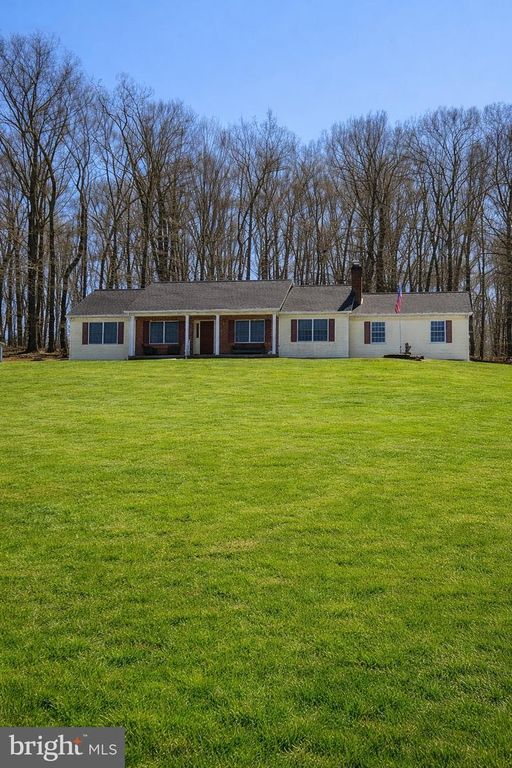 3006 CHARLES ST, Fallston, MD 21047