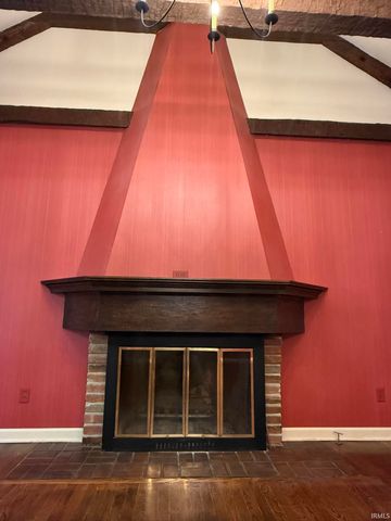 648 S Woodscrest Drive, Bloomington, IN 47401