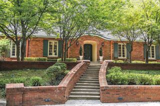 648 S Woodscrest Drive, Bloomington, IN 47401