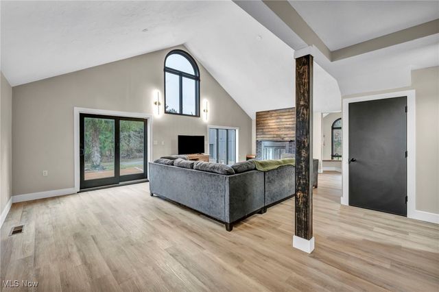 52819 Bursley Road, New London, OH 44851