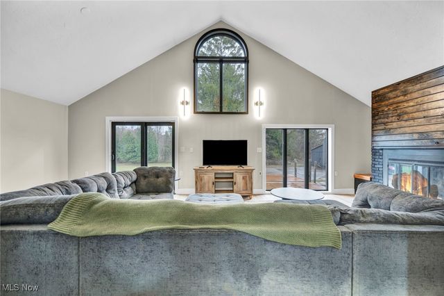 52819 Bursley Road, New London, OH 44851