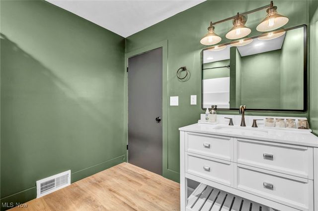 52819 Bursley Road, New London, OH 44851