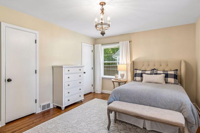 2800 Utica Avenue S, Saint Louis Park, MN 55416