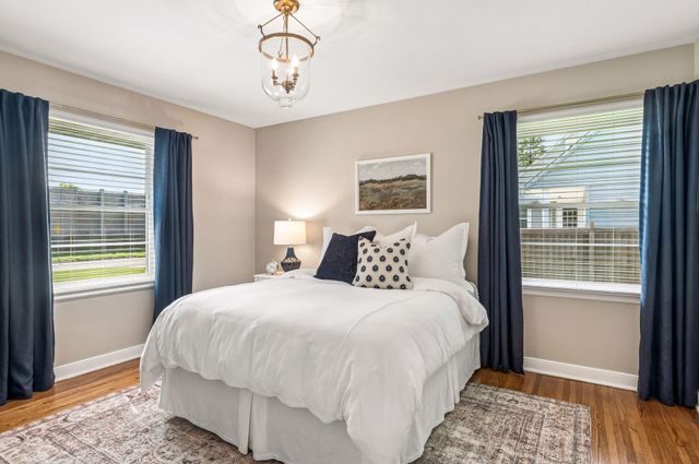 2800 Utica Avenue S, Saint Louis Park, MN 55416