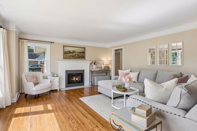 2800 Utica Avenue S, Saint Louis Park, MN 55416