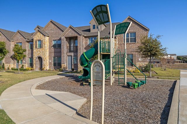 699 Vista Oaks Road, Lewisville, TX 75067