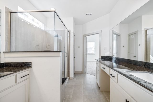 699 Vista Oaks Road, Lewisville, TX 75067