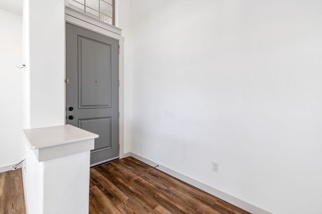 699 Vista Oaks Road, Lewisville, TX 75067