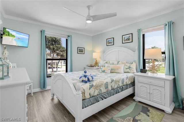 130 Madison CT, Fort Myers Beach, FL 33931