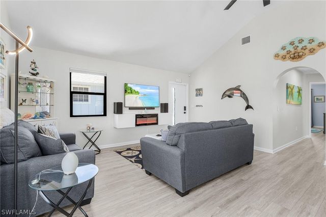 130 Madison CT, Fort Myers Beach, FL 33931