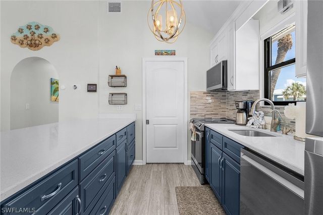 130 Madison CT, Fort Myers Beach, FL 33931