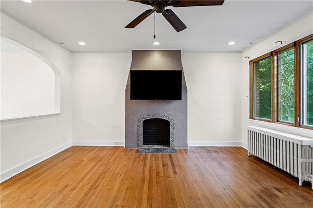 561 S Negley Ave 4, Shadyside, PA 15232