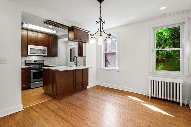 561 S Negley Ave 4, Shadyside, PA 15232