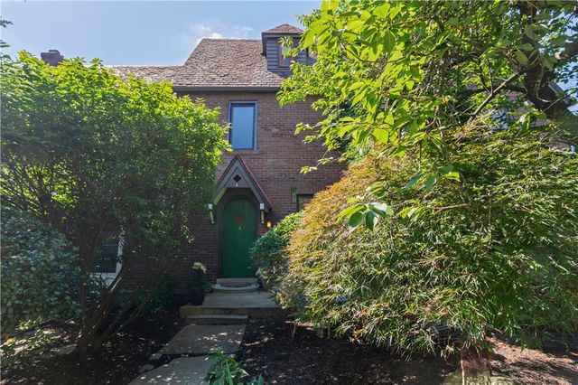 561 S Negley Ave 4, Shadyside, PA 15232