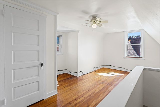 561 S Negley Ave 4, Shadyside, PA 15232