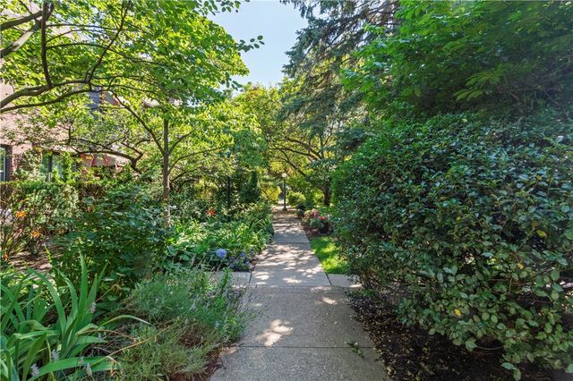 561 S Negley Ave 4, Shadyside, PA 15232