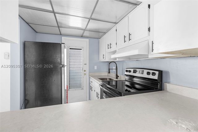 2050 NE 39th ST W112, Lighthouse Point, FL 33064