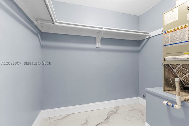 2050 NE 39th ST W112, Lighthouse Point, FL 33064