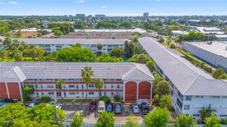 2050 NE 39th ST W112, Lighthouse Point, FL 33064