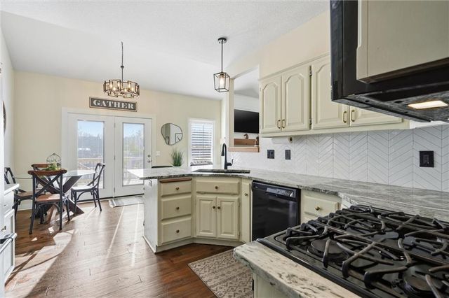 1105 Melody Court, Kearney, MO 64060