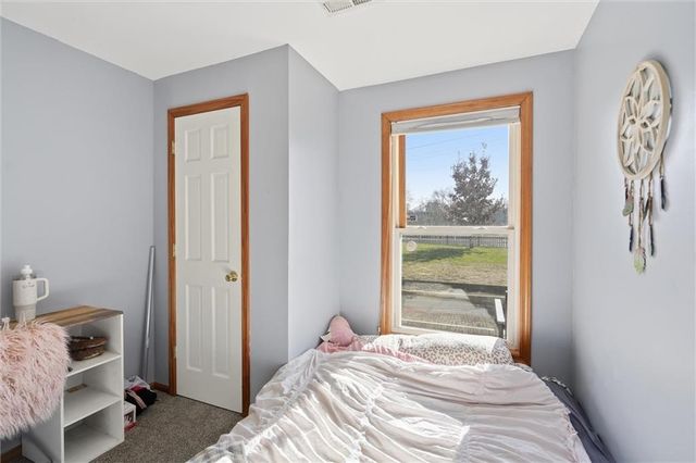 1105 Melody Court, Kearney, MO 64060