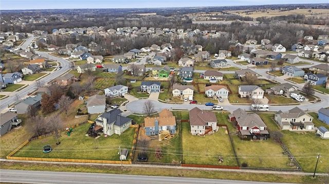 1105 Melody Court, Kearney, MO 64060