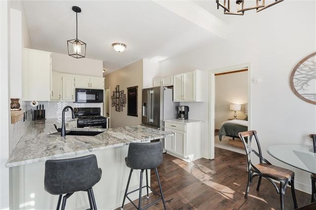 1105 Melody Court, Kearney, MO 64060