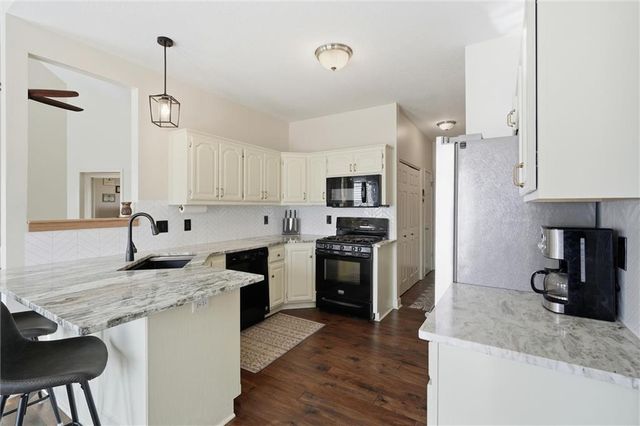 1105 Melody Court, Kearney, MO 64060