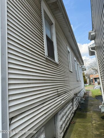 2616 Hale Ave, Louisville, KY 40211