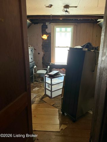 2616 Hale Ave, Louisville, KY 40211